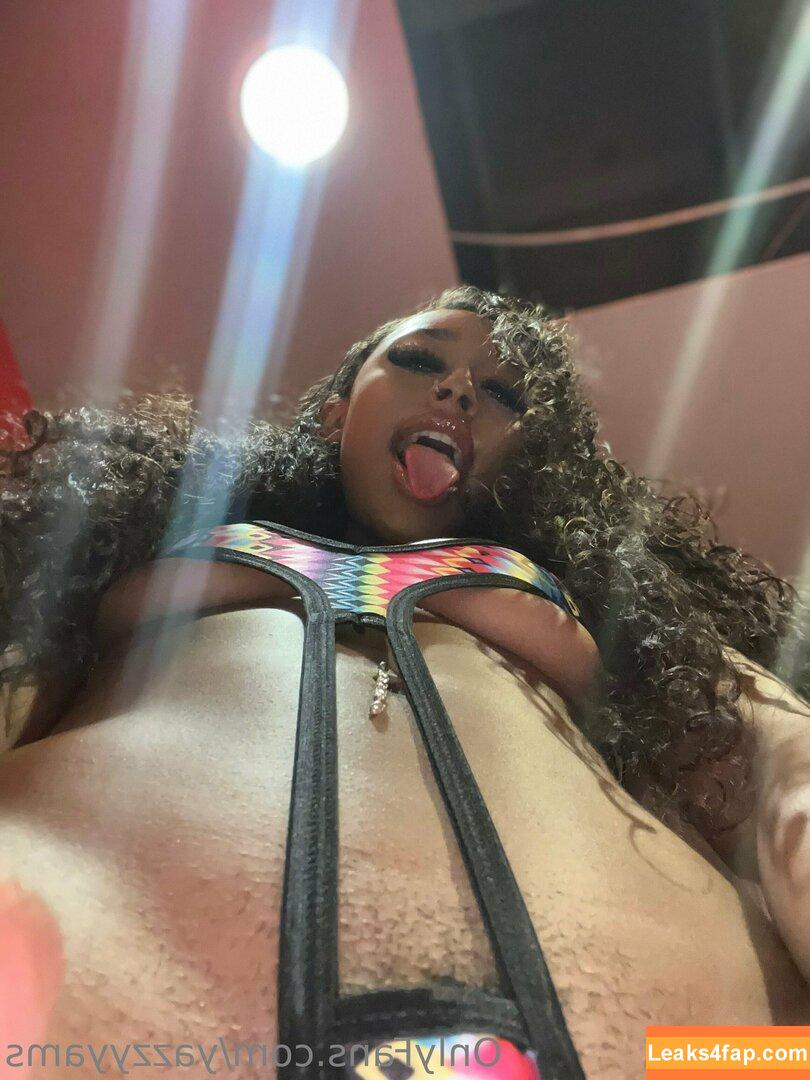 yazzyyams / Queen Yasmeena / yazzylonglegs leaked photo photo #0468