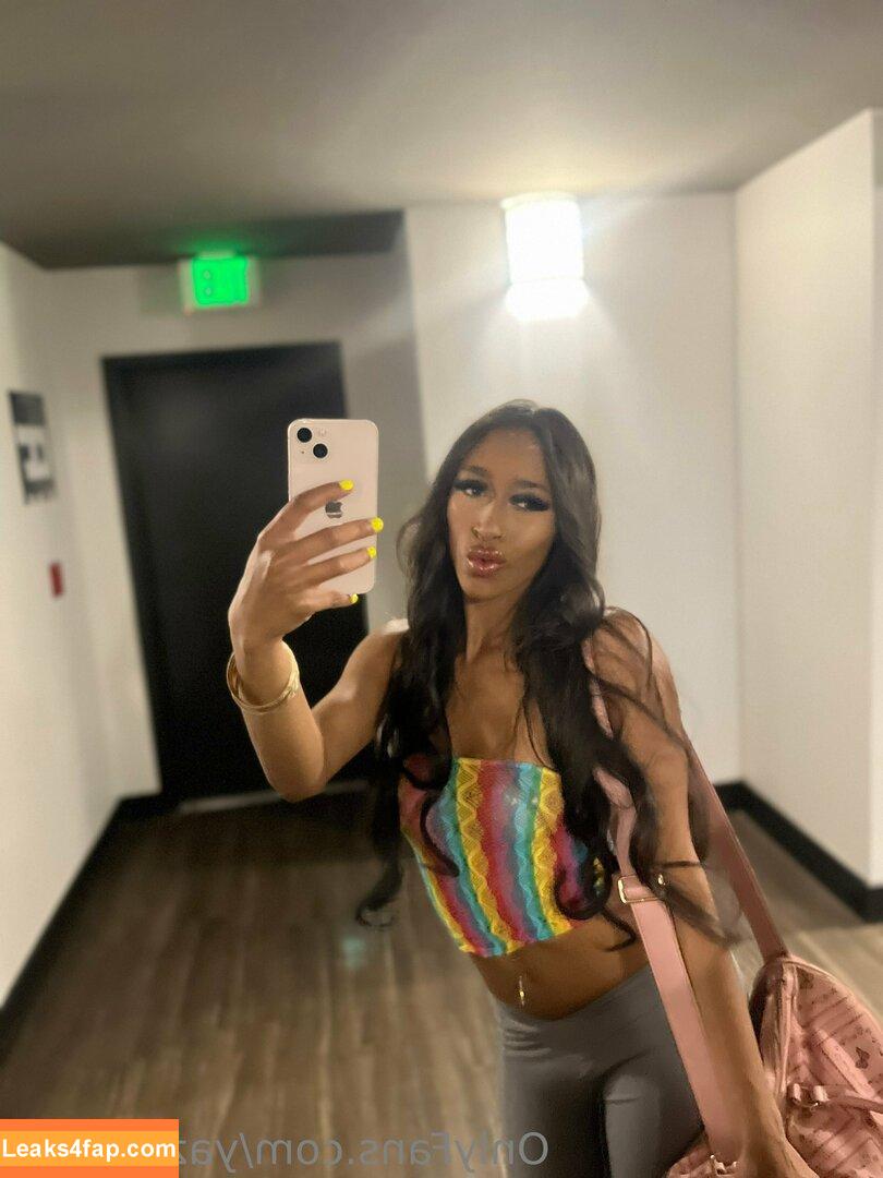 yazzyyams / Queen Yasmeena / yazzylonglegs leaked photo photo #0513