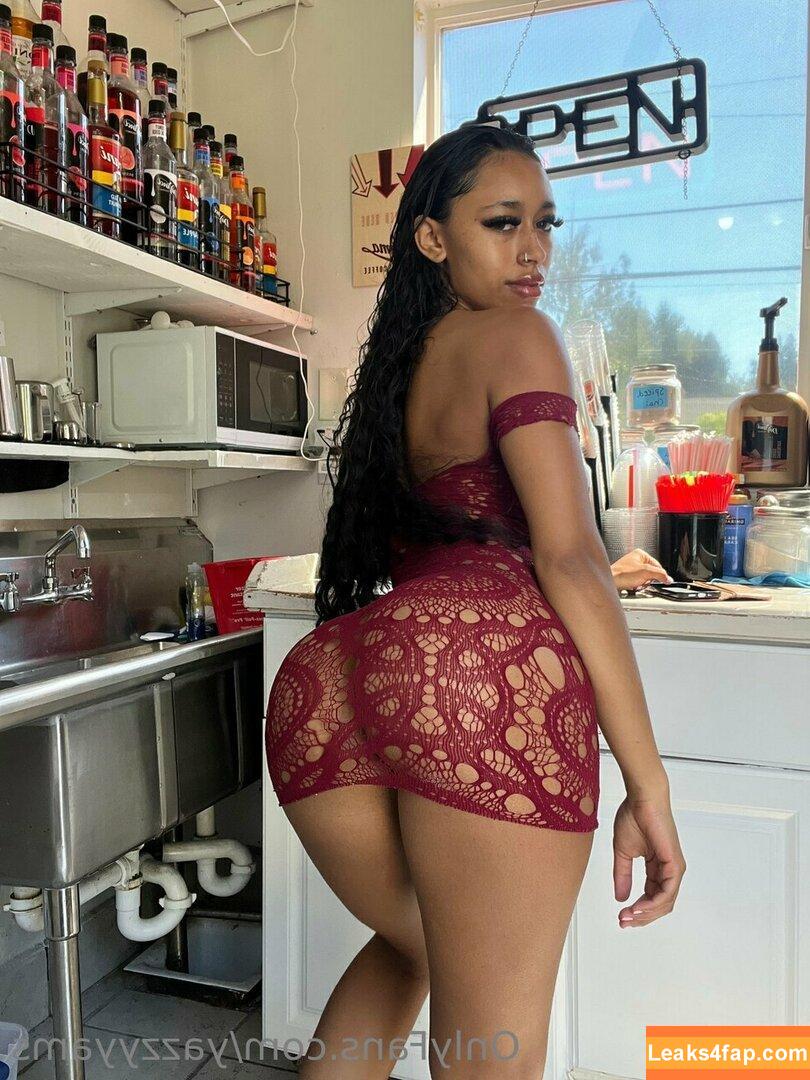 yazzyyams / Queen Yasmeena / yazzylonglegs leaked photo photo #0581