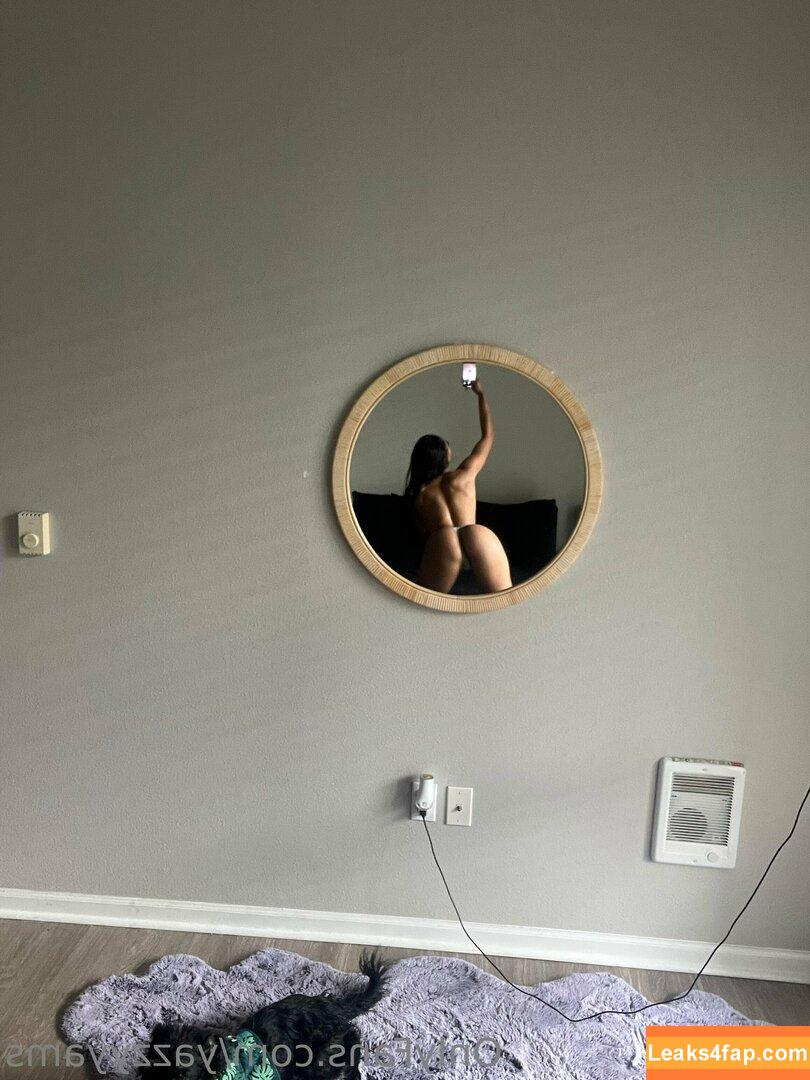 yazzyyams / Queen Yasmeena / yazzylonglegs leaked photo photo #0664