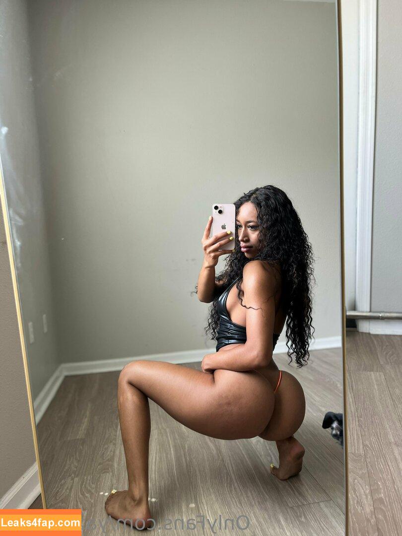 yazzyyams / Queen Yasmeena / yazzylonglegs leaked photo photo #0746