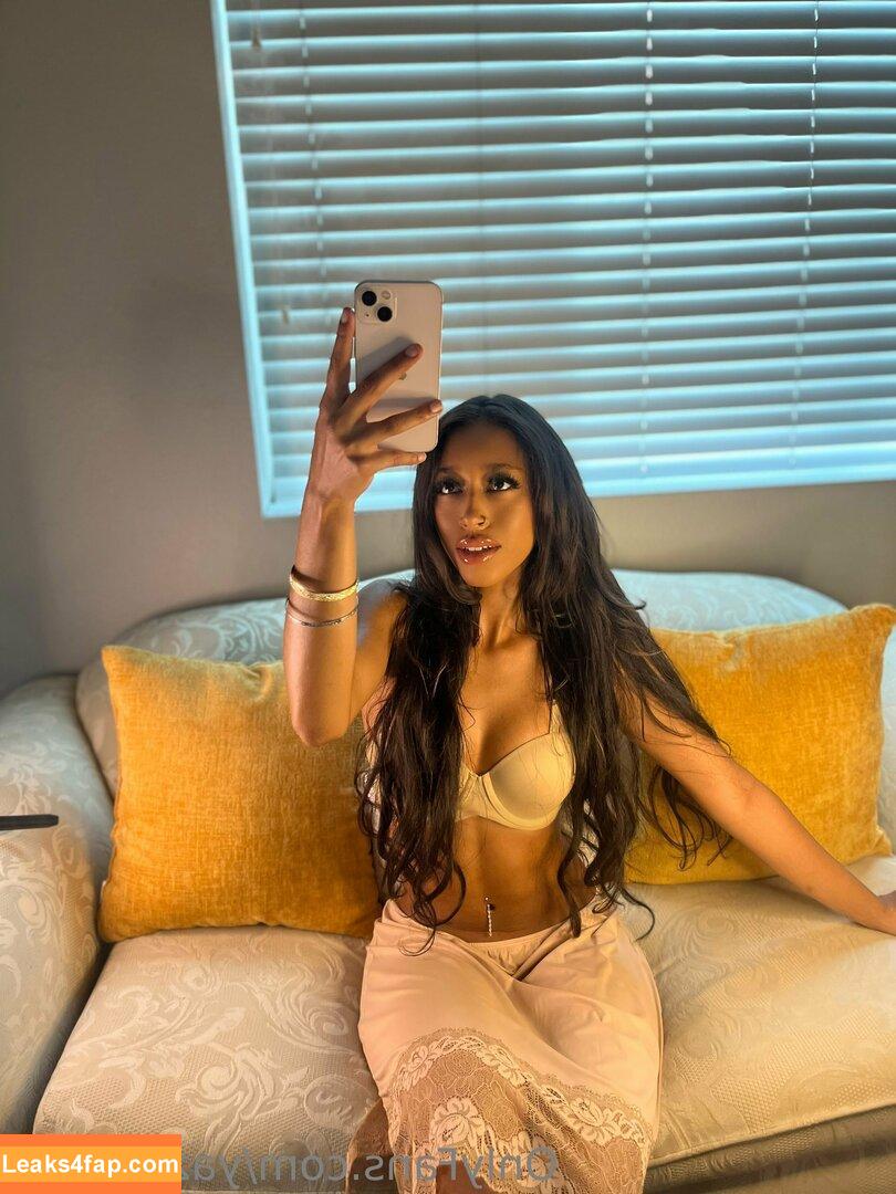 yazzyyams / Queen Yasmeena / yazzylonglegs leaked photo photo #0779