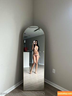 yazzyyams photo #0328