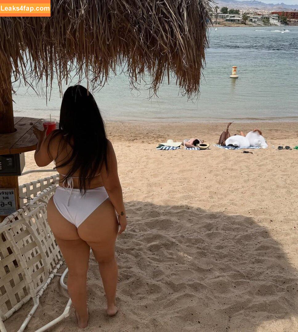 Yeessiiee / yeessiiee_ leaked photo photo #0089