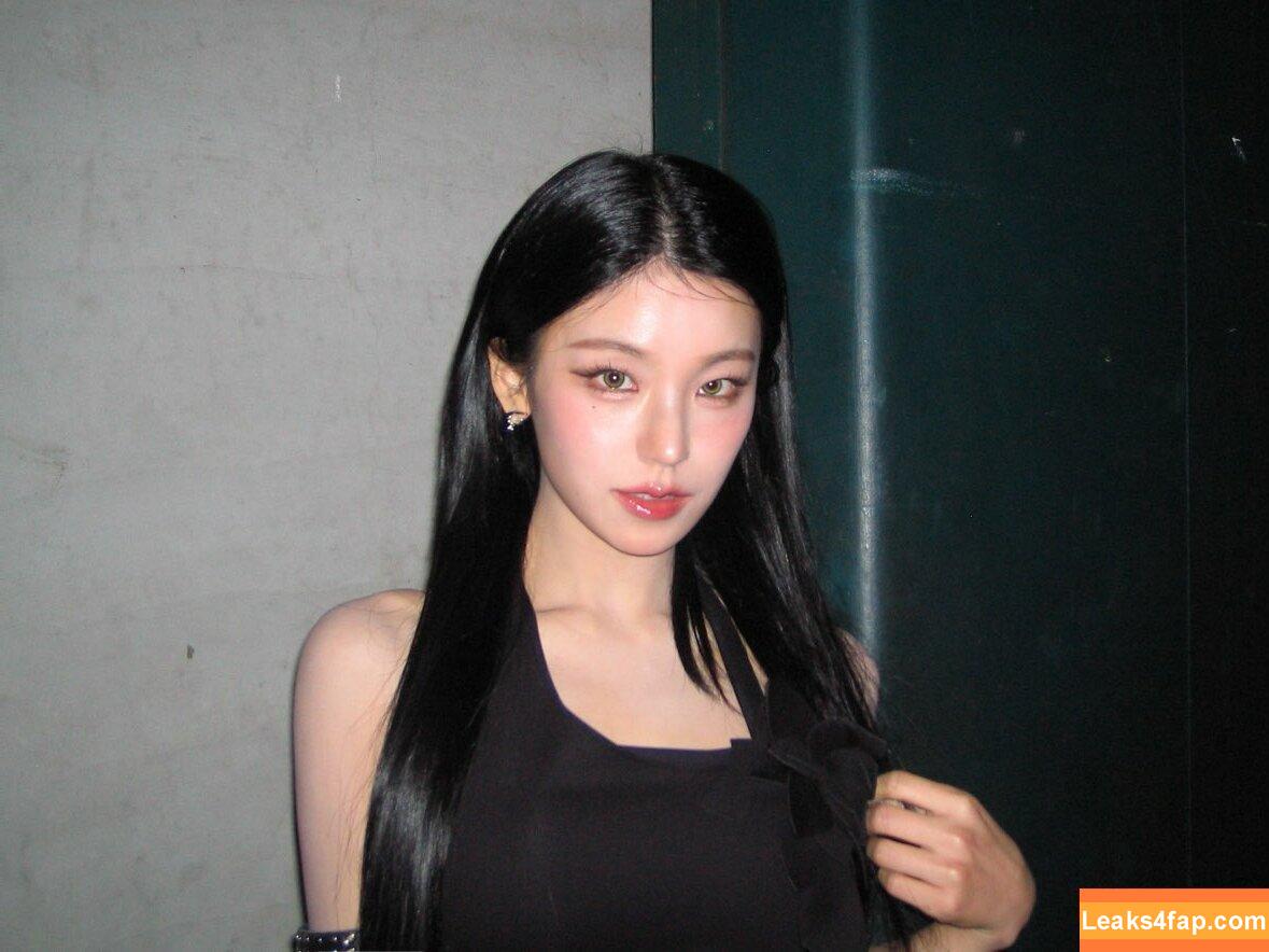 Yeji / Hwang Ye-ji / ITZY (예지 / yezyizhere leaked photo photo #0089