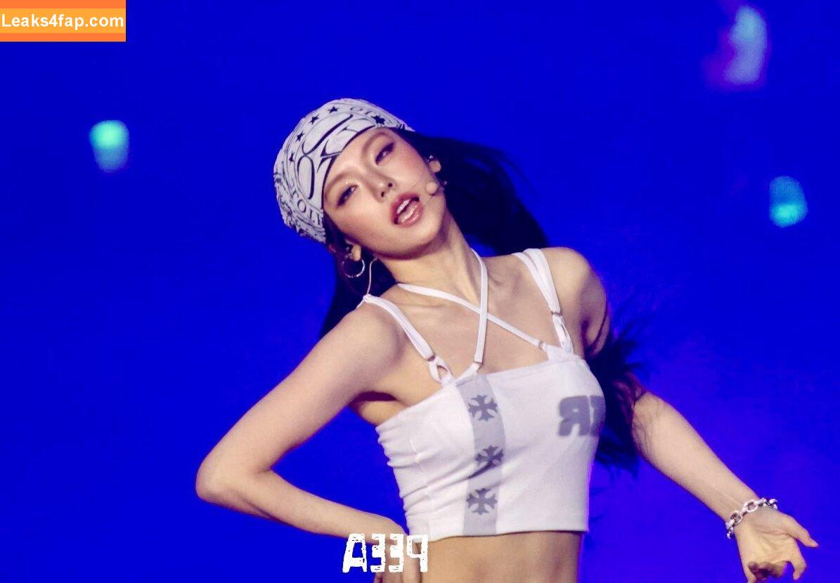 Yeji / Hwang Ye-ji / ITZY (예지 / yezyizhere слитое фото фото #0137