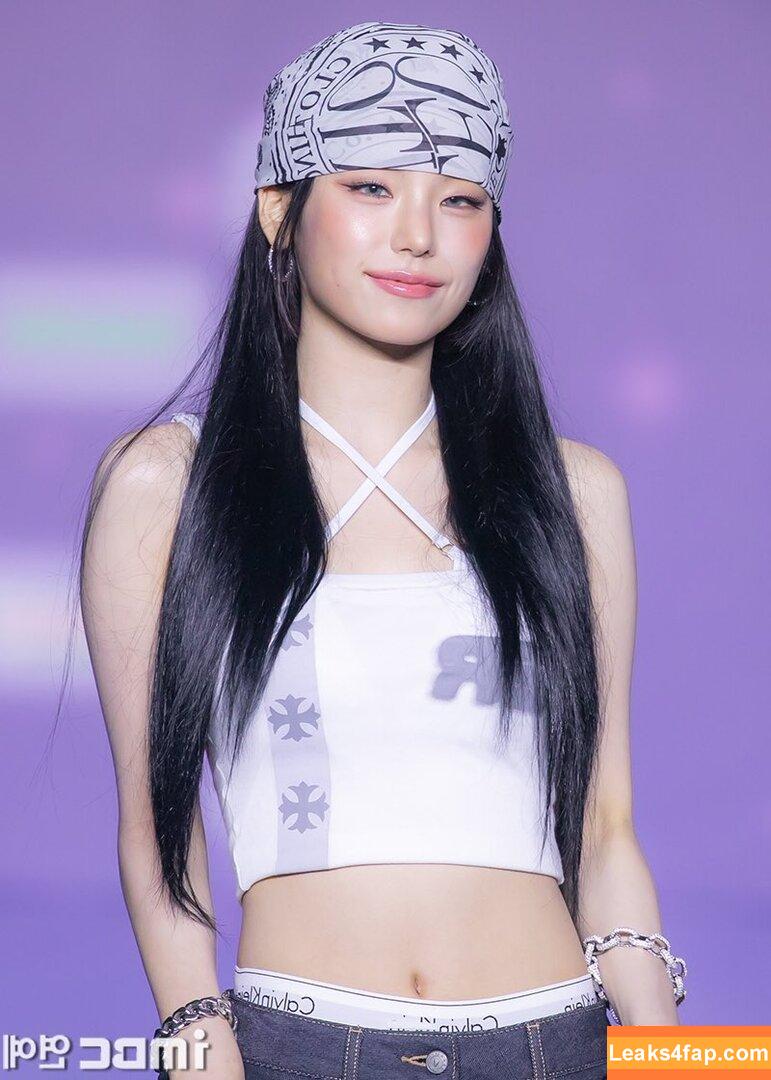 Yeji / Hwang Ye-ji / ITZY (예지 / yezyizhere слитое фото фото #0142