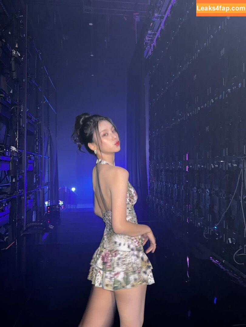 Yeji / Hwang Ye-ji / ITZY (예지 / yezyizhere слитое фото фото #0169