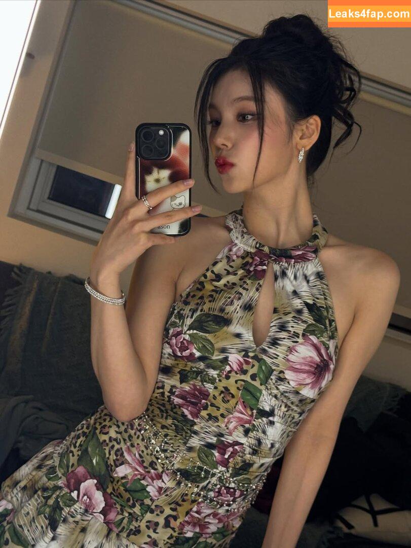Yeji / Hwang Ye-ji / ITZY (예지 / yezyizhere слитое фото фото #0170