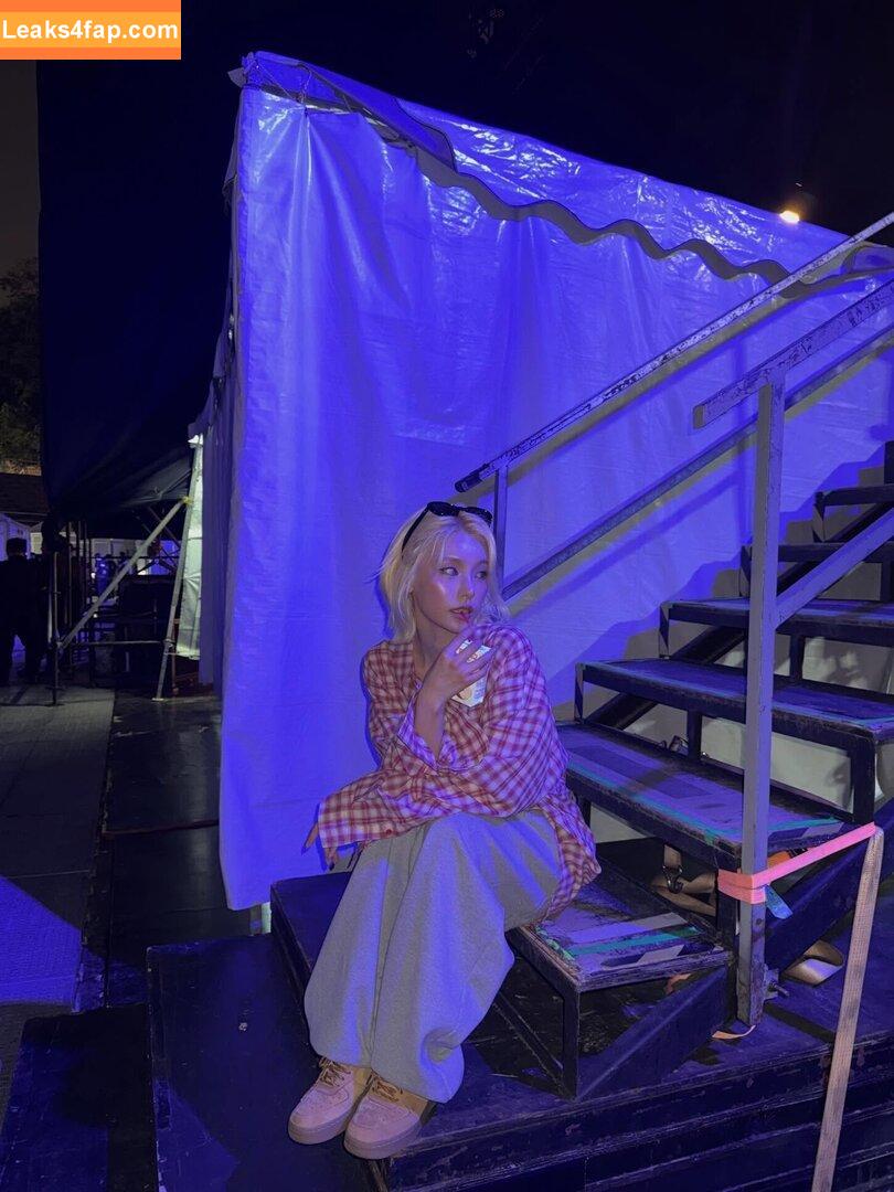 Yeji / Hwang Ye-ji / ITZY (예지 / yezyizhere leaked photo photo #0265