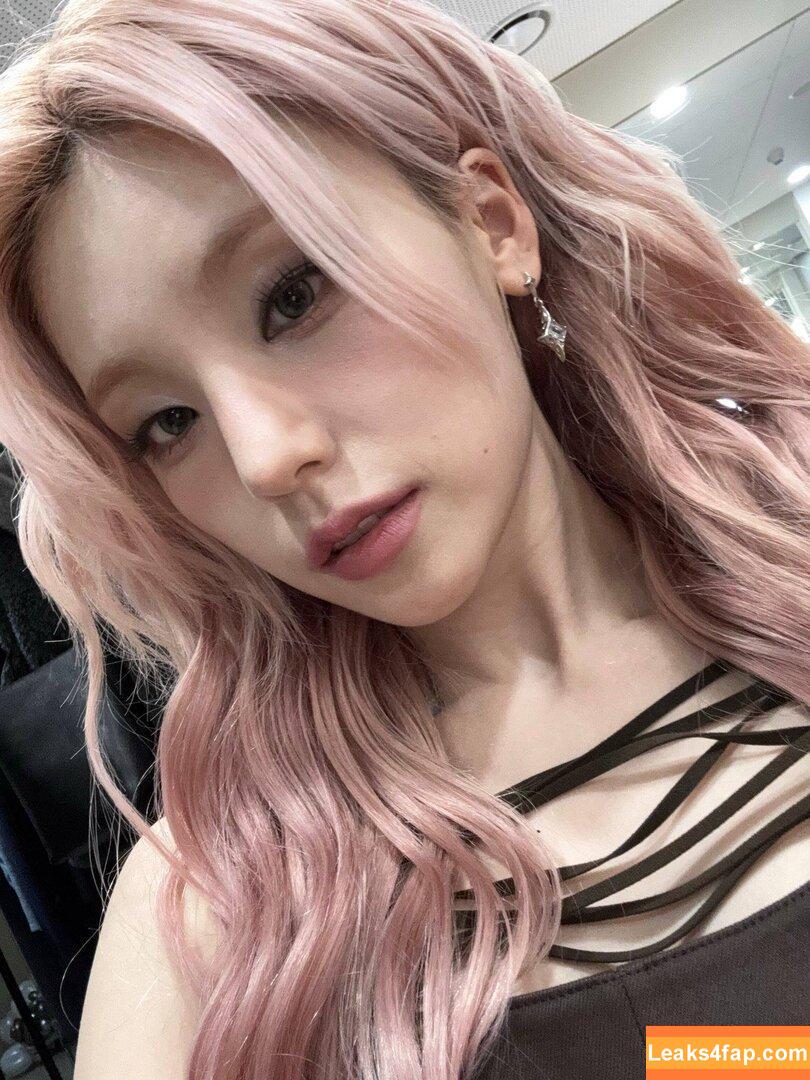 Yeji / Hwang Ye-ji / ITZY (예지 / yezyizhere leaked photo photo #0338