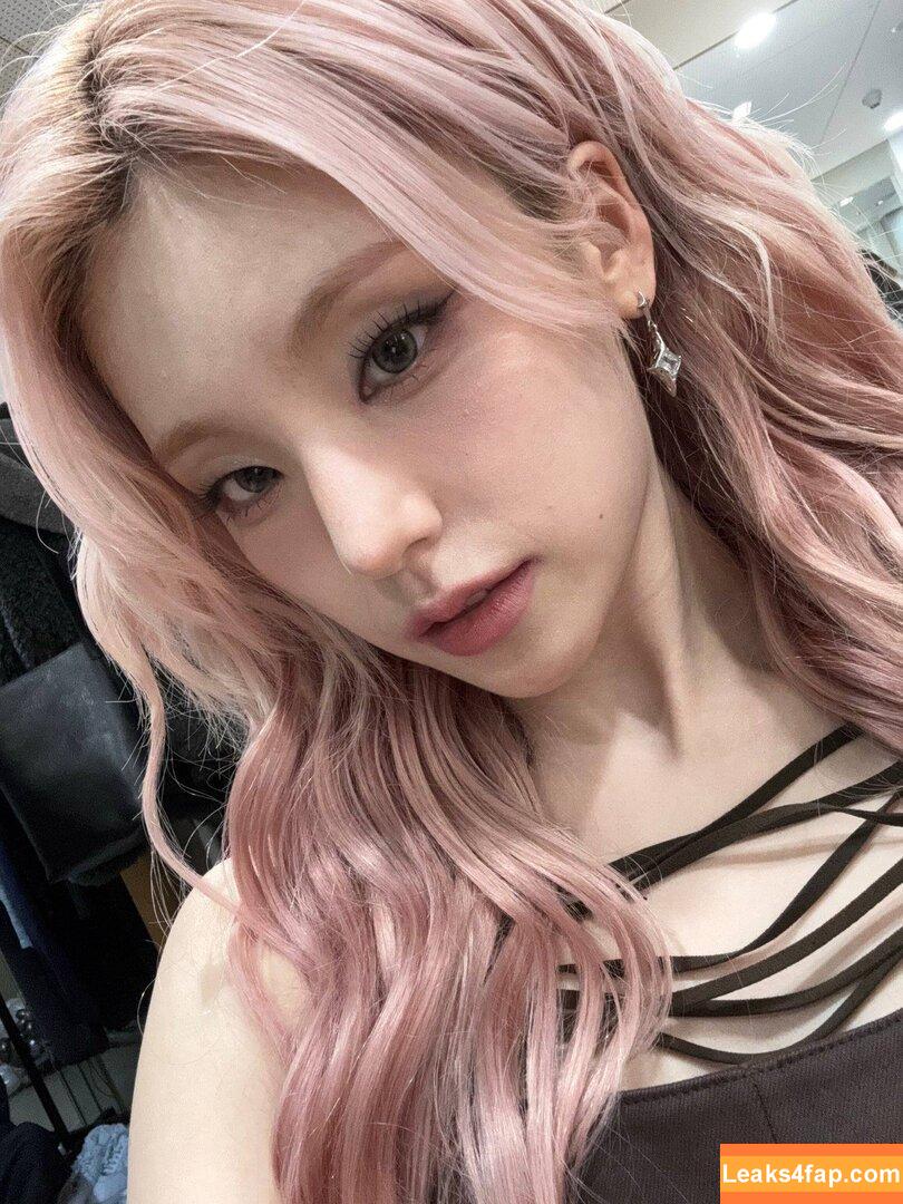 Yeji / Hwang Ye-ji / ITZY (예지 / yezyizhere leaked photo photo #0340