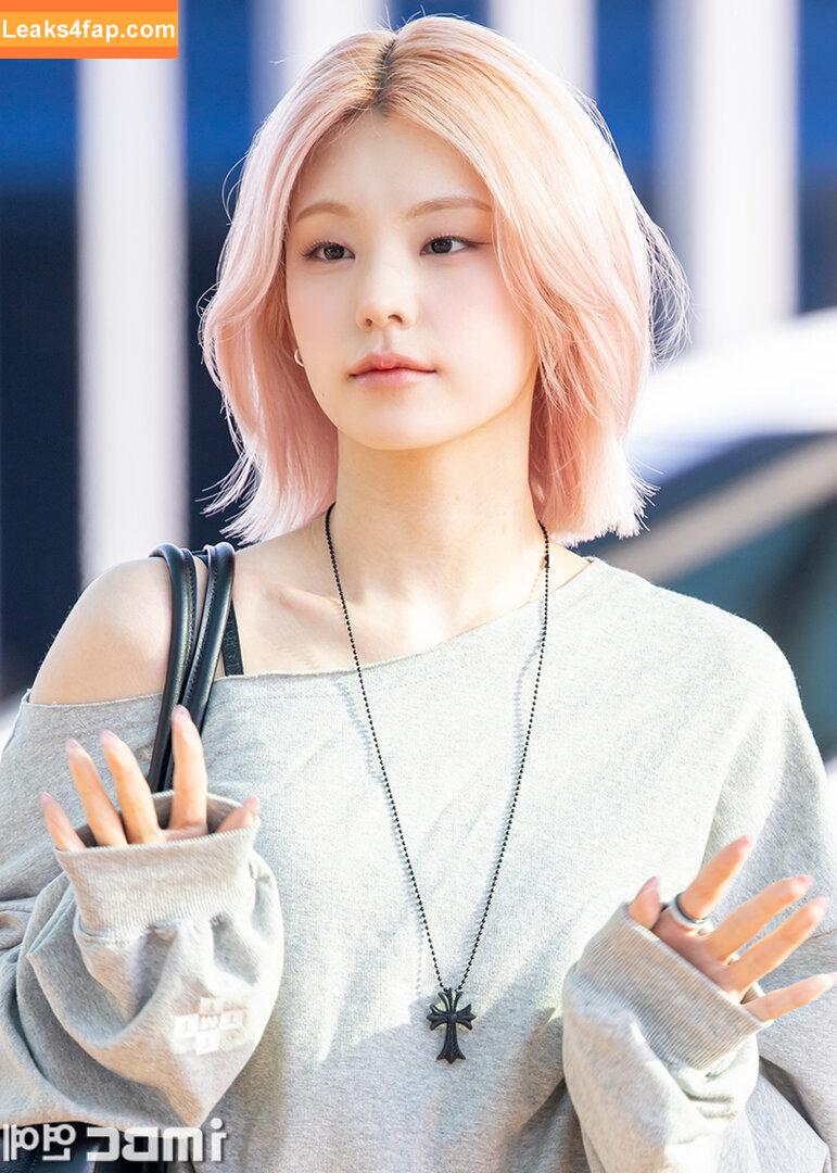 Yeji / Hwang Ye-ji / ITZY (예지 / yezyizhere leaked photo photo #0375