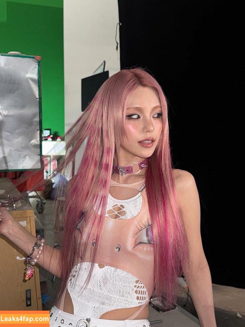 Yeji / Hwang Ye-ji / ITZY (예지 / yezyizhere leaked photo photo #0399