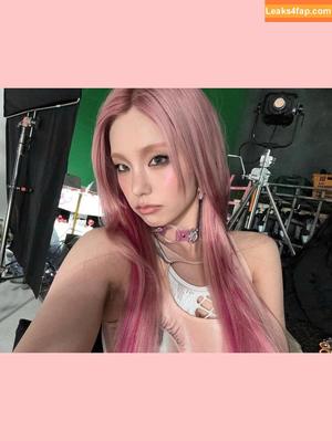 Yeji photo #0405
