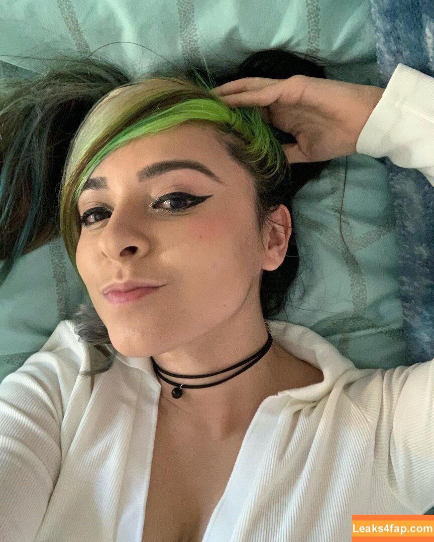 Yellowspoongirl leaked photo photo #0236