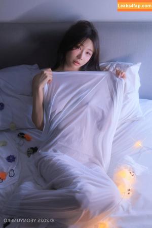 Yeon Yu photo #0325