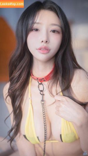 Yeon Yu photo #0331