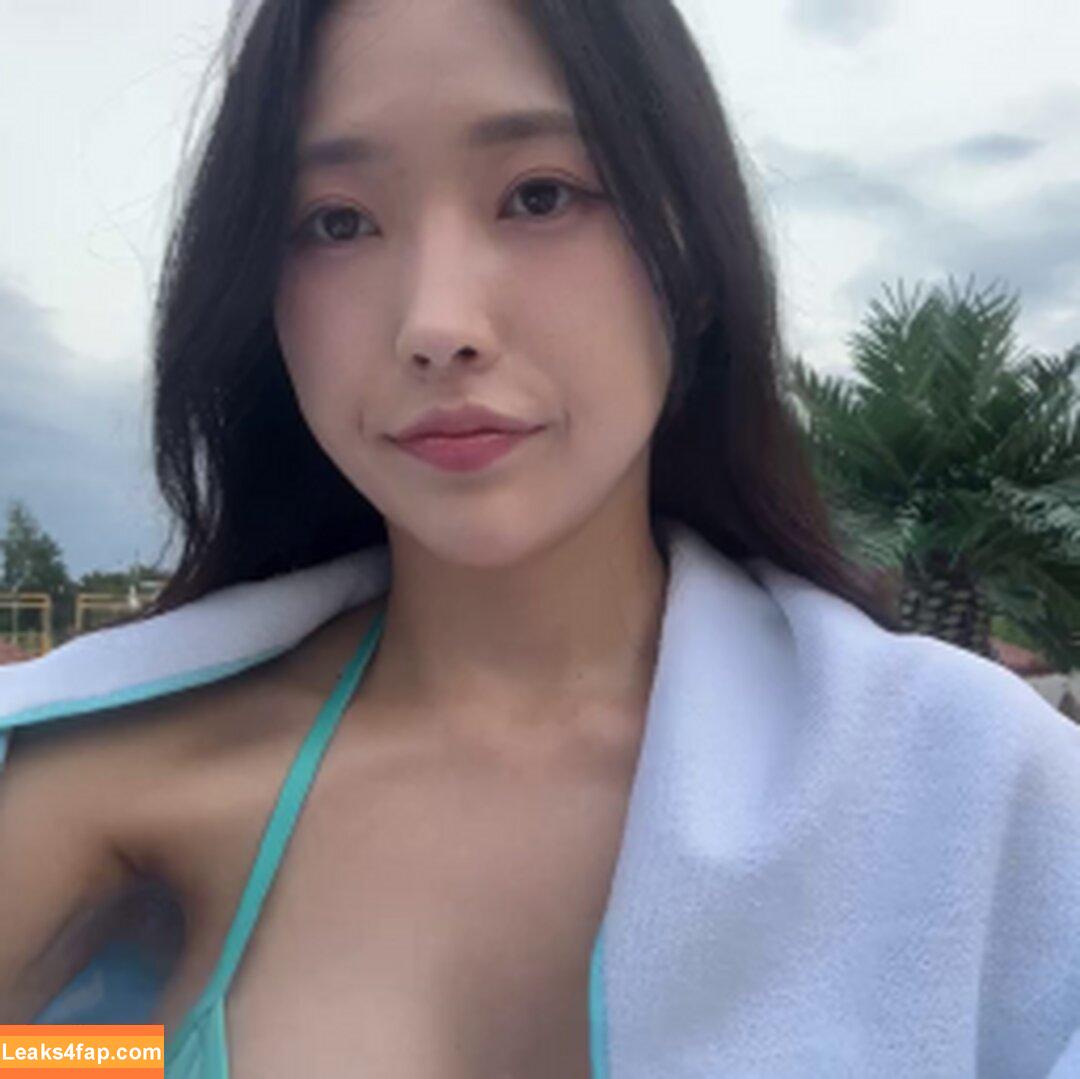 yeonhwa / Yeon.haw / Yeonhwa 연화 / Yeonhwa726 / npickyeonhwa_official / yeon.hwa / yeonhwa_t / 영주 yung ju leaked photo photo #0018