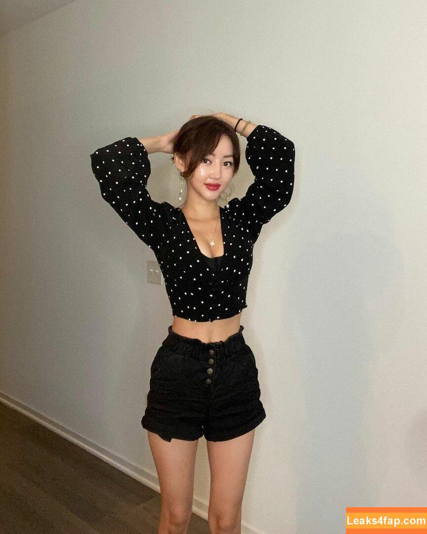 Yeonmi Park / yeonmi_park leaked photo photo #0004