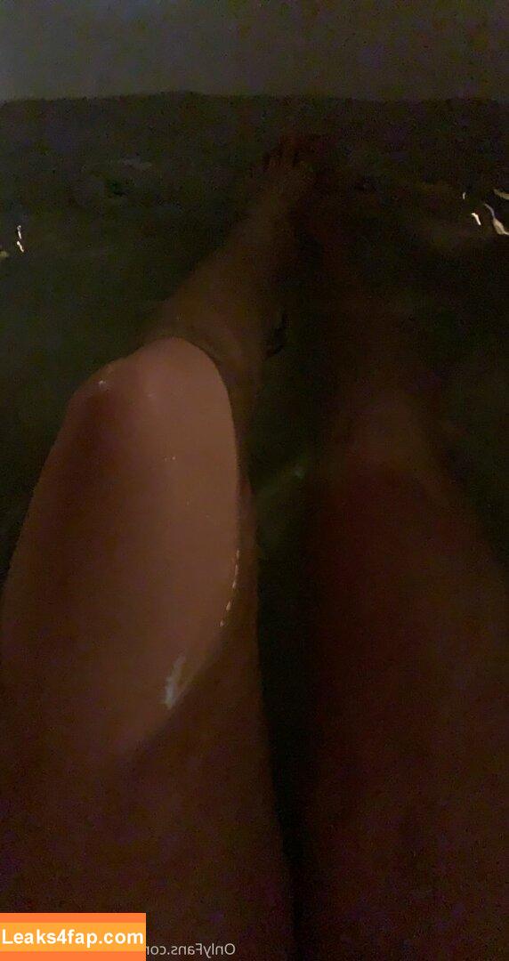 Yillian / yillianatkinsonn / yillianyorgenhmm leaked photo photo #0122