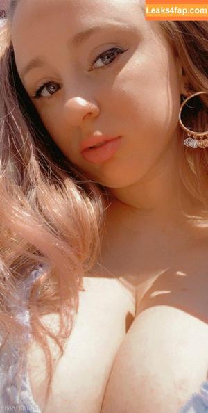 Yillian photo #0070