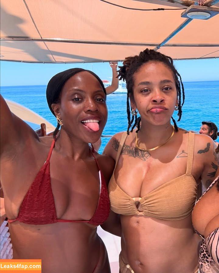 Yinka Bokinni / yinkabokinni leaked photo photo #0004