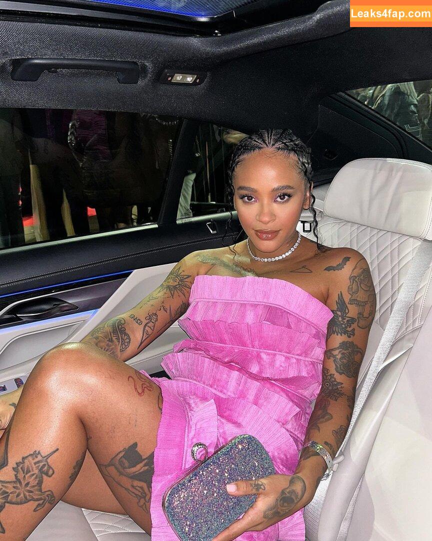 Yinka Bokinni / yinkabokinni leaked photo photo #0013