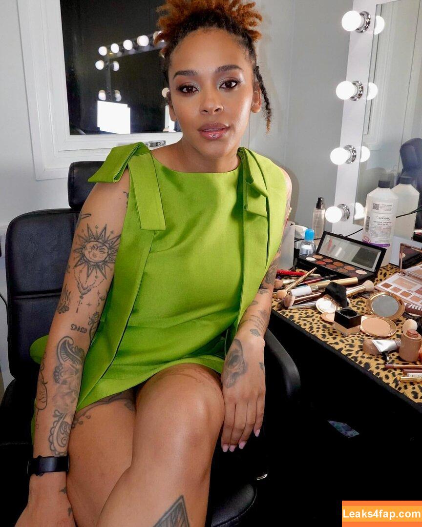 Yinka Bokinni / yinkabokinni leaked photo photo #0015