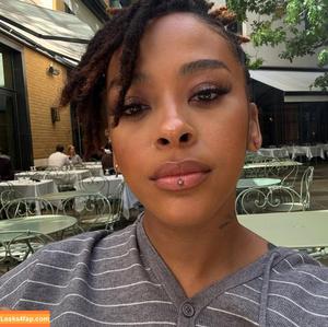 Yinka Bokinni photo #0001