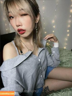 yinsjiejie photo #0024