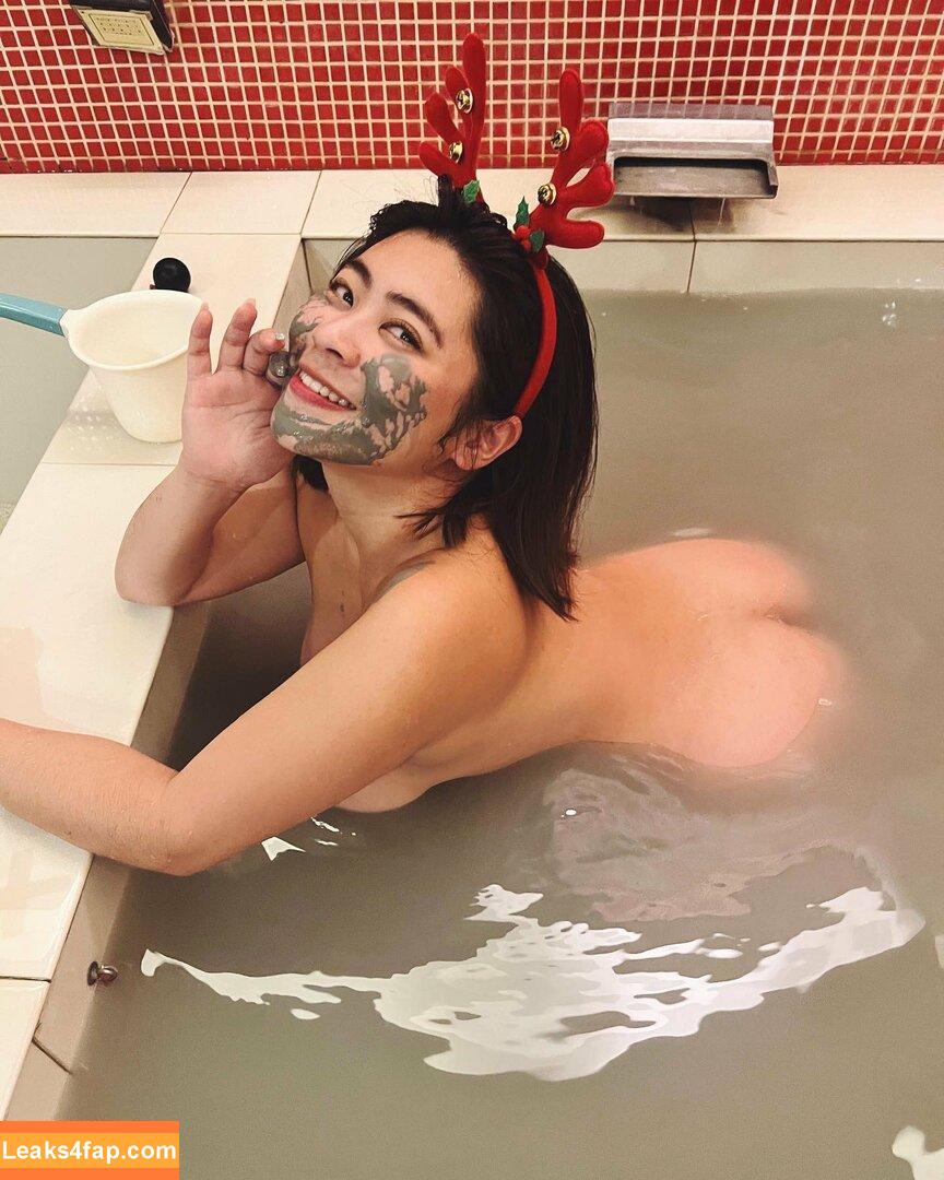 yiyihahahaha / Yi Lin (fansone.co / https: leaked photo photo #0021