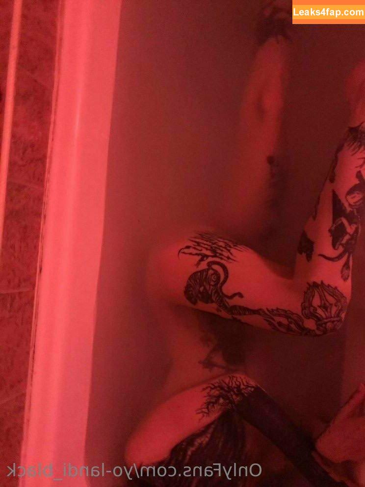 yo-landi_black / zefside.represent leaked photo photo #0003