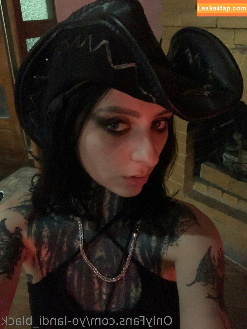 yo-landi_black / zefside.represent leaked photo photo #0013