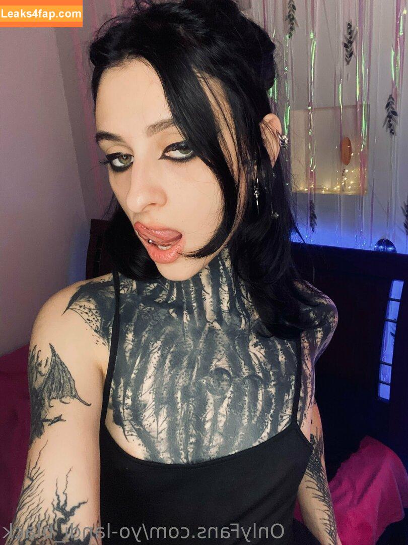 yo-landi_black / zefside.represent leaked photo photo #0023