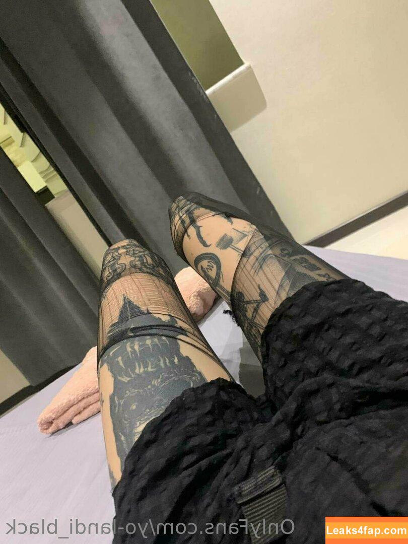 yo-landi_black / zefside.represent leaked photo photo #0030