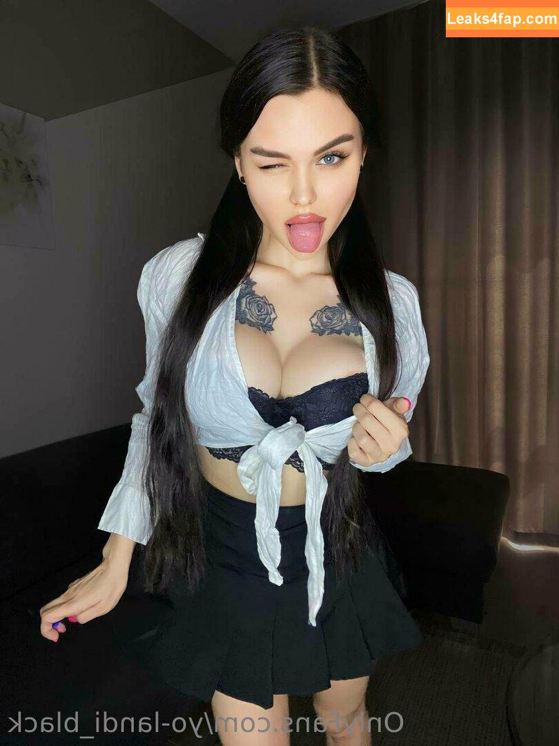 yo-landi_black / zefside.represent leaked photo photo #0147