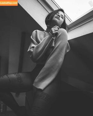 Yoana Nikolova фото #0098