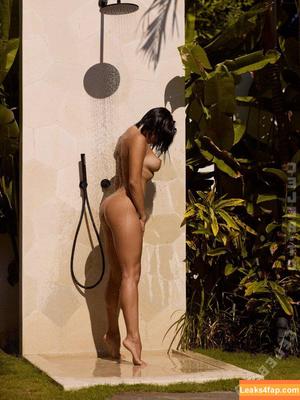 Yoana Nikolova photo #0381