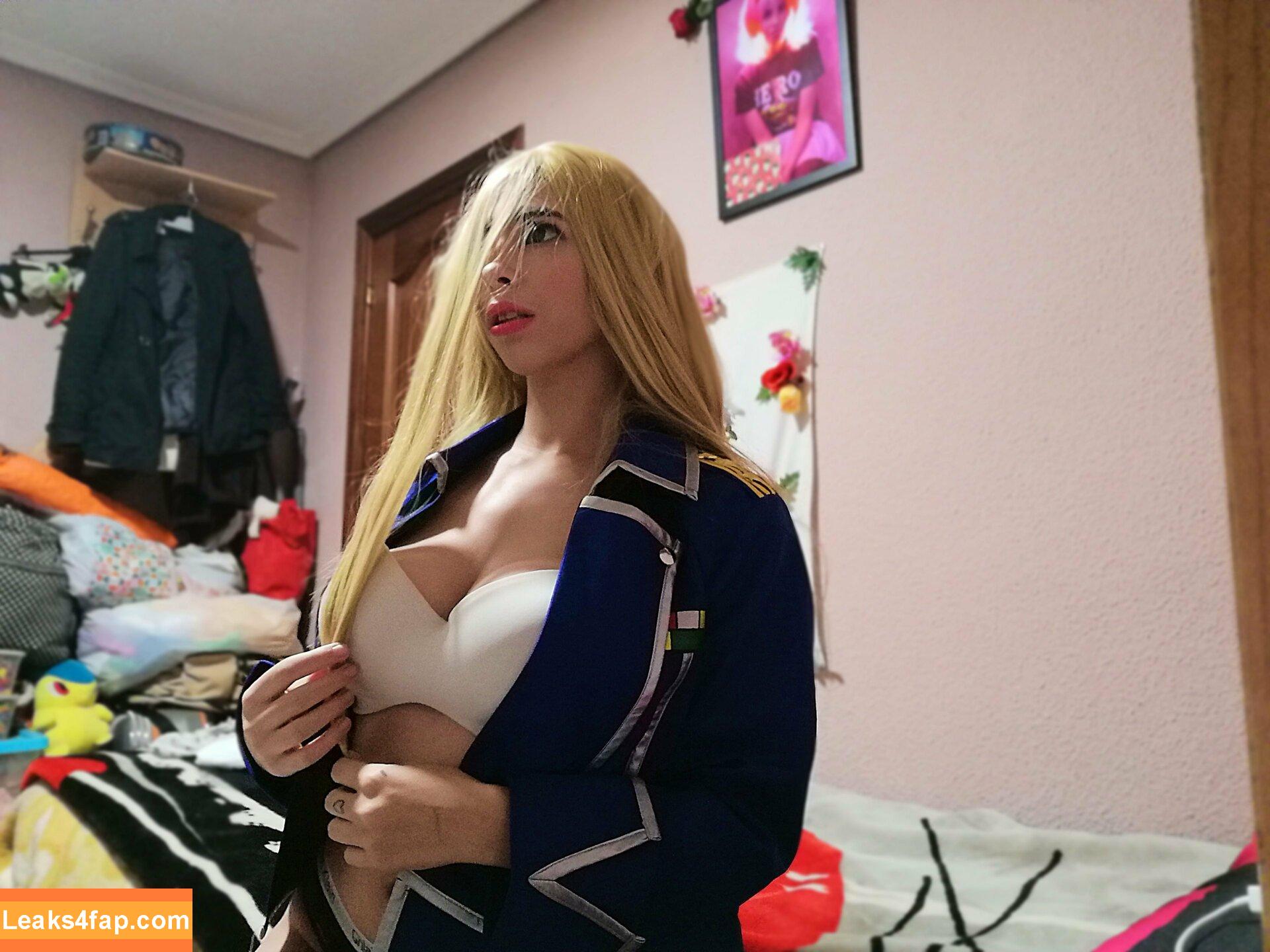 yoko_foxy / foxy.yoko leaked photo photo #0009