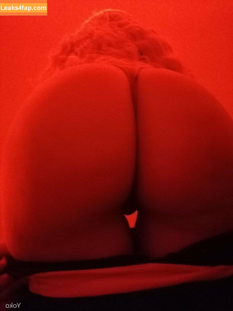 yoko_foxy / foxy.yoko leaked photo photo #0152