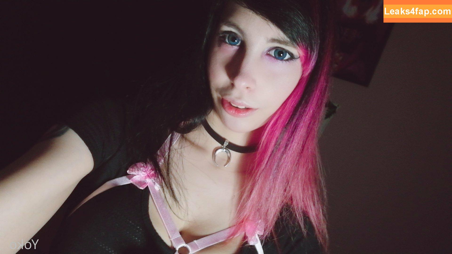 yoko_foxy / foxy.yoko leaked photo photo #0174