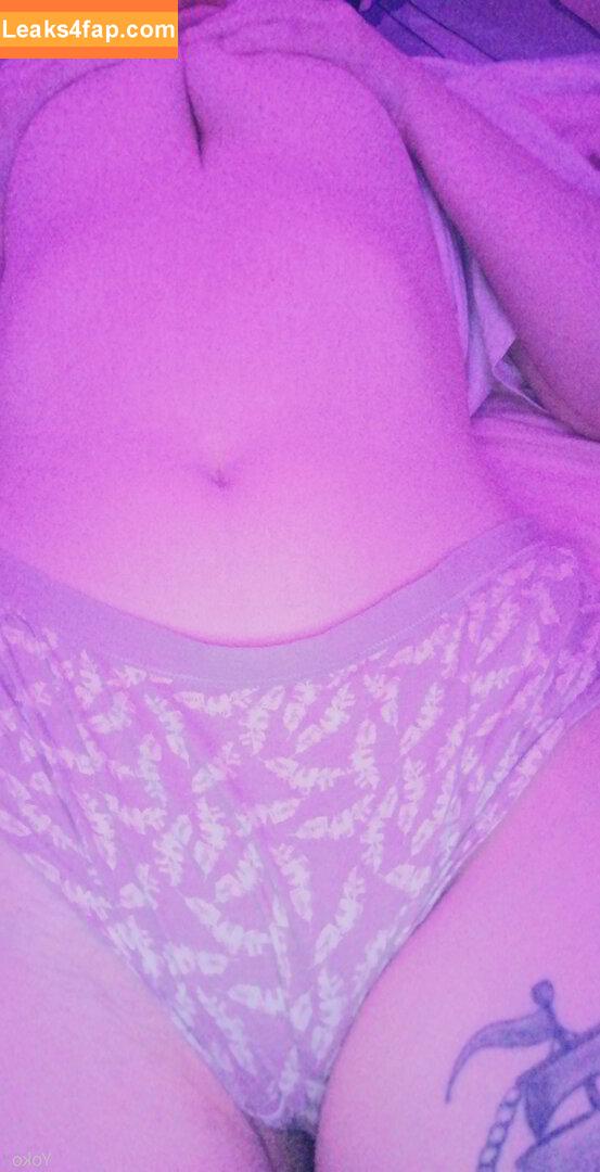 yoko_foxy / foxy.yoko leaked photo photo #0415