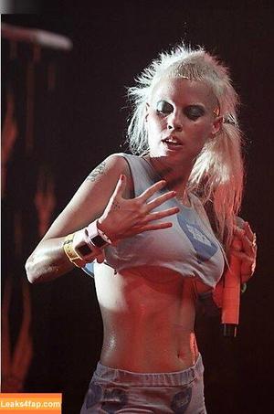 Yolandi Visser photo #0004