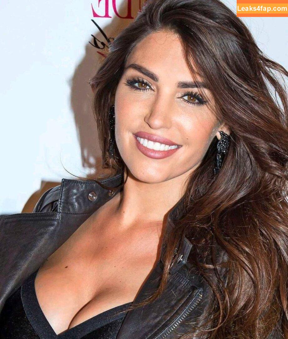 Yolanthe Cabau /  leaked photo photo #0015