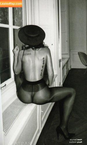Yolanthe Cabau photo #0007