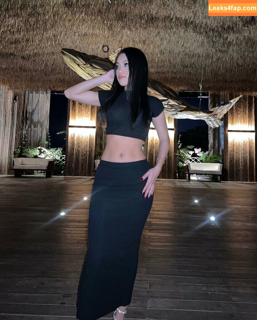 yolllbae / yolee_bae leaked photo photo #0041