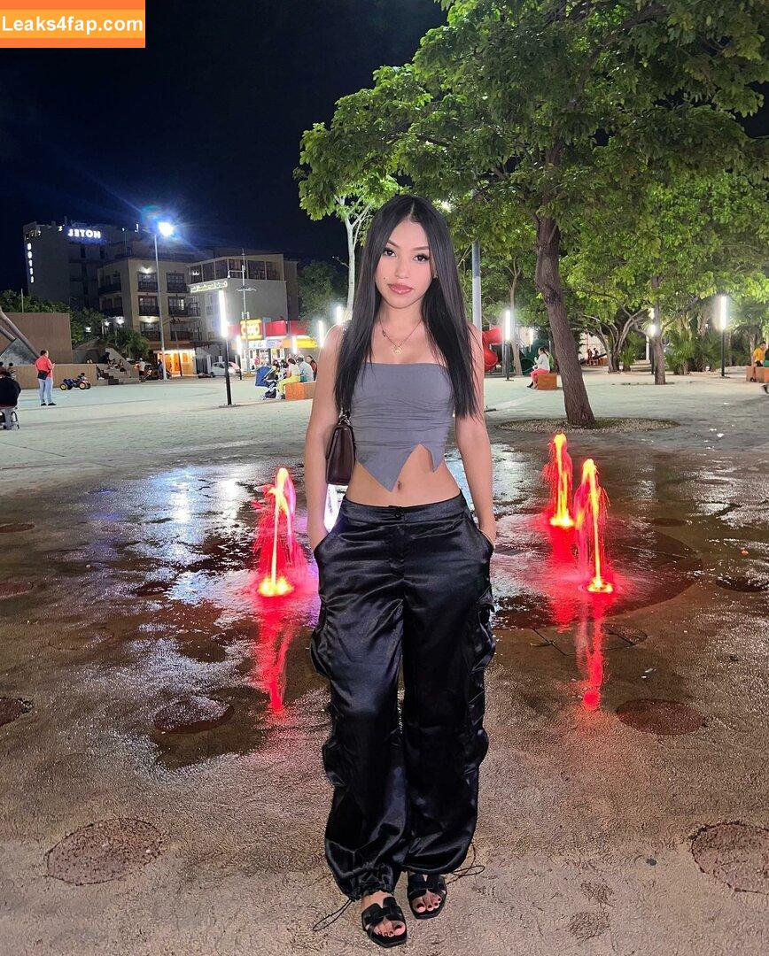 yolllbae / yolee_bae leaked photo photo #0053