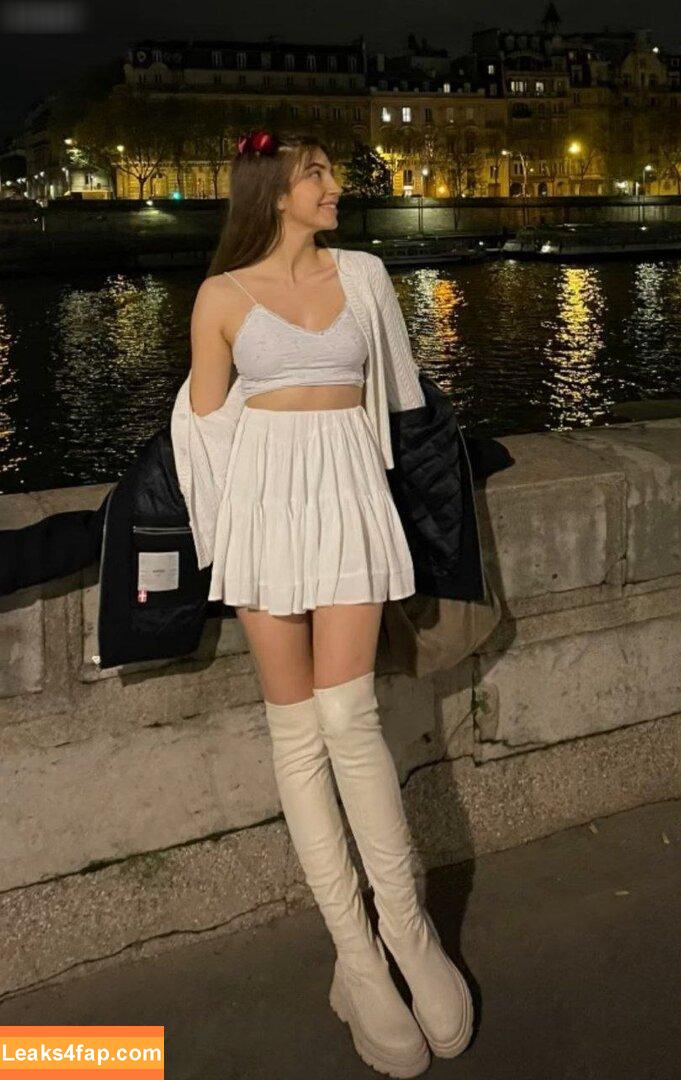 Yonca / YoncaHagen leaked photo photo #0012