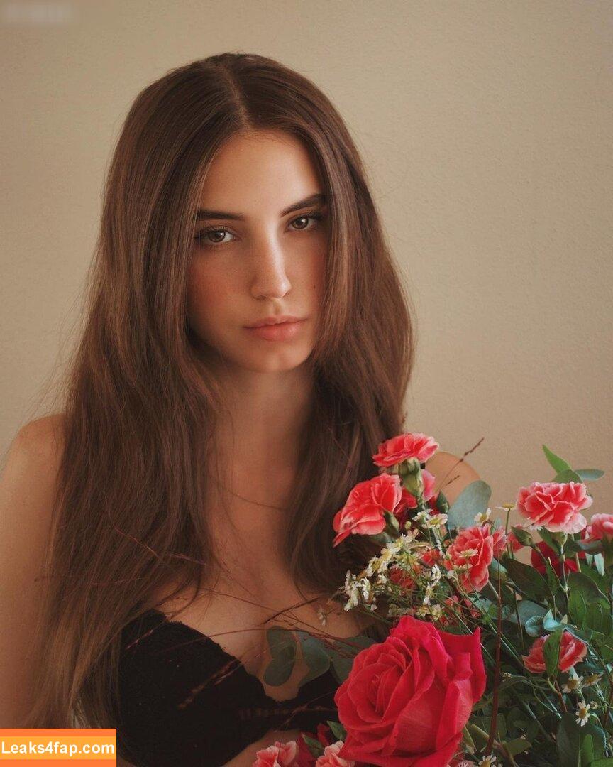 Yonca / YoncaHagen leaked photo photo #0135